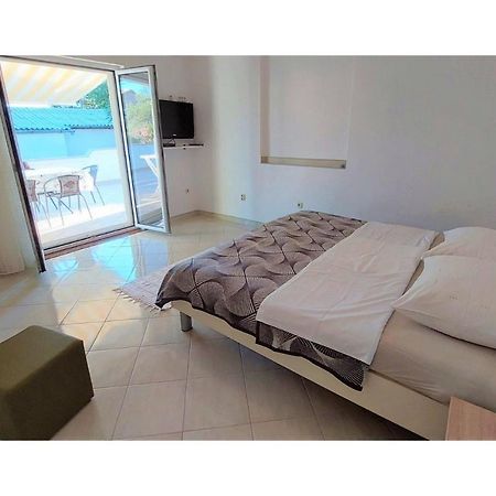 Apartments & Room Masa Starigrad Paklenica Ngoại thất bức ảnh