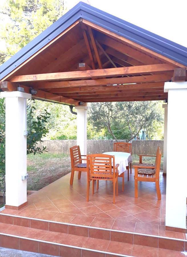 Apartments & Room Masa Starigrad Paklenica Ngoại thất bức ảnh