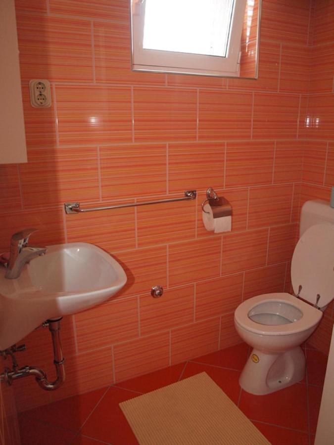 Apartments & Room Masa Starigrad Paklenica Phòng bức ảnh